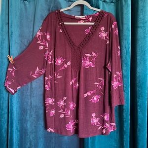 Daniel Rainn floral v-neck long sleeve blouse in 3X